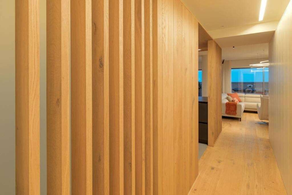 Апартаменты D&R Penthouse On The Beach Малага Экстерьер фото